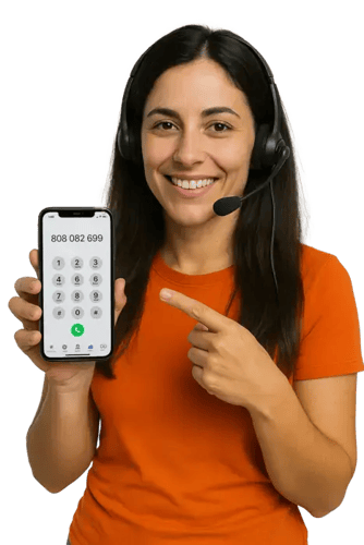 woman-holding-phone